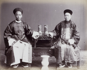 Two mandarins (civil servant officials or bureaucratic scholars), Guangzhou