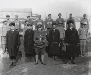 Chinese Labour Corps, with officers, Weihaiwei