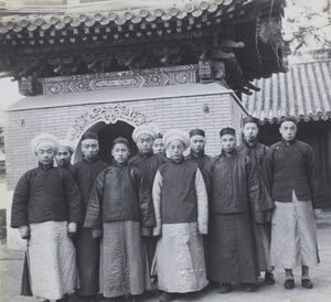 A group of Moslems at Niujie mosque (牛街礼拜寺), Beijing